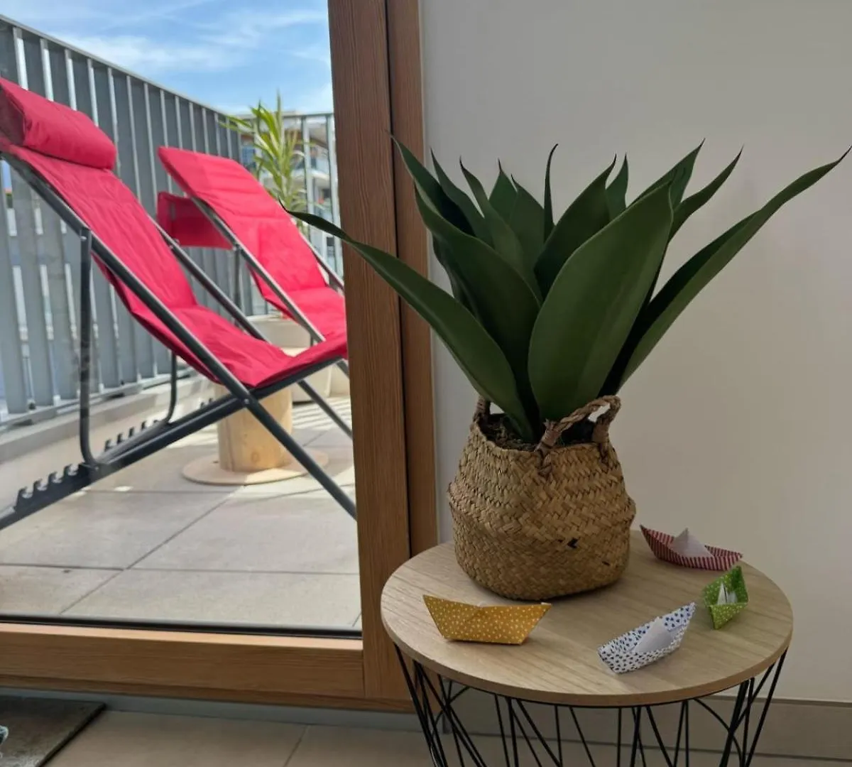 La Parenthese Du Lac - Lake View And Private Parking Aix-les-Bains Apartment
